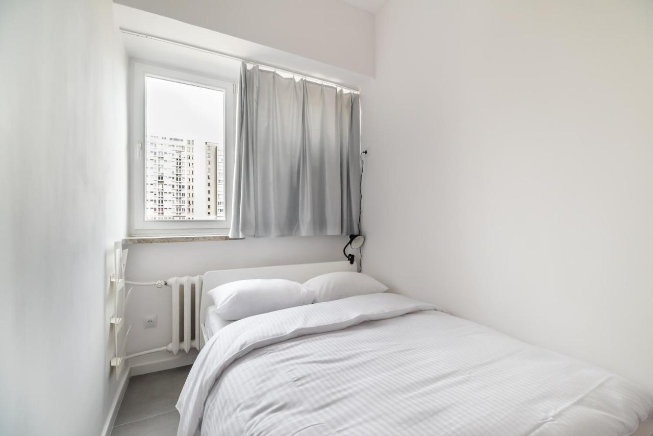 Chlodna Sky Blue Aparament Varşovia Exterior foto